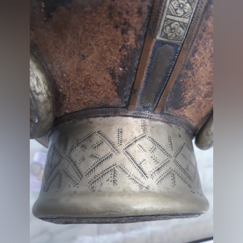 Beautiful Vintage Moroccan butter churn made of clay and copper - Picture 7 of 11